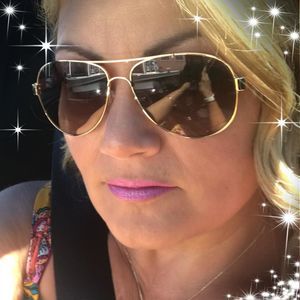 Meet your Posher, Ivette